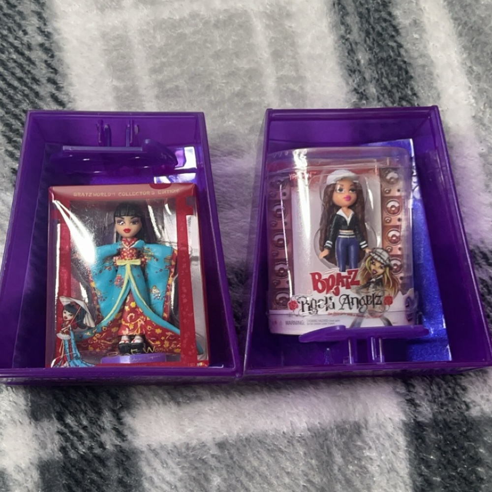 Mini bratz - Picture 2 of 2